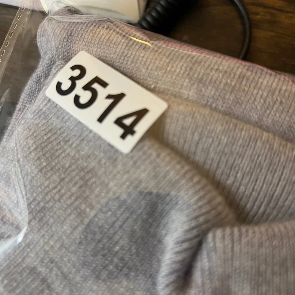 Banana Republic Merino Wool Turtle Neck Gray M NWOT